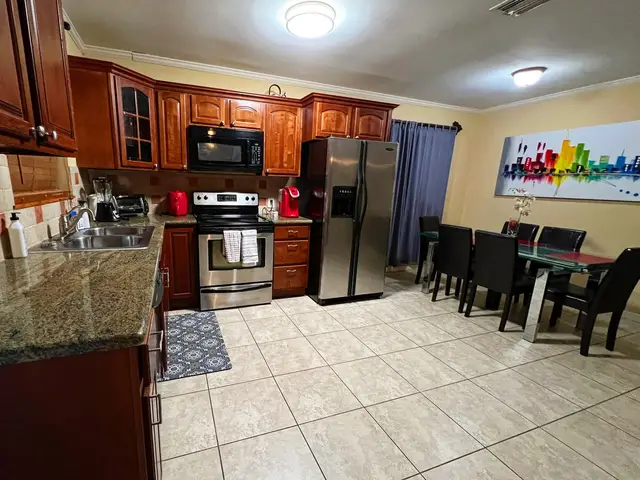 Bliss 1 furnished rental in Hollywood, FL – photo 6