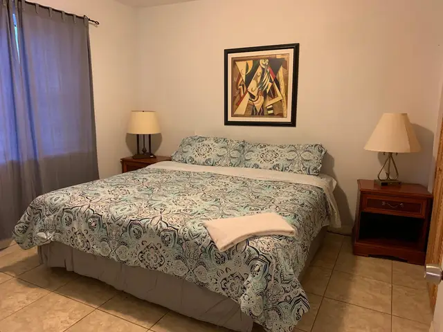 Bliss 1 furnished rental in Hollywood, FL – photo 12