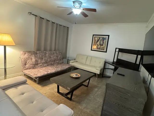 Bliss 4 furnished rental in Hollywood, FL – photo 5