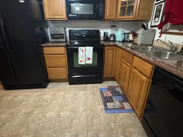 Bliss 4 furnished rental in Hollywood, FL – photo 10