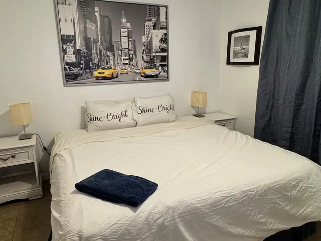 Bliss 5 furnished rental in Hollywood, FL – photo 11