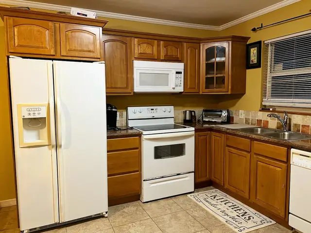 Bliss 6 furnished rental in Hollywood, FL – photo 4