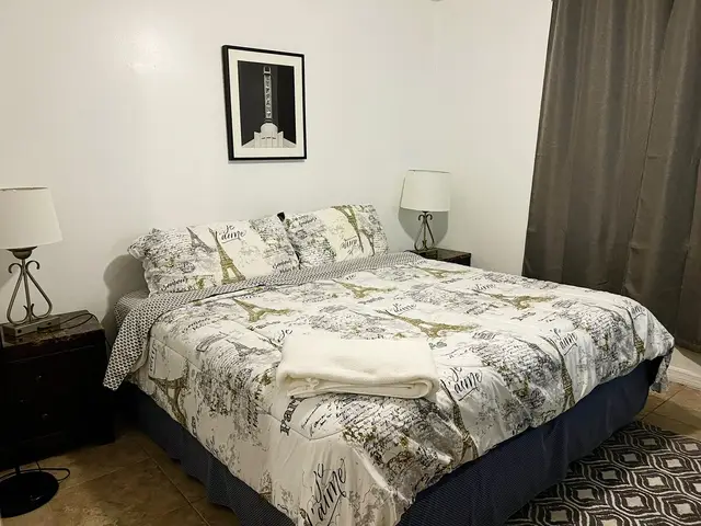 Bliss 6 furnished rental in Hollywood, FL – photo 10